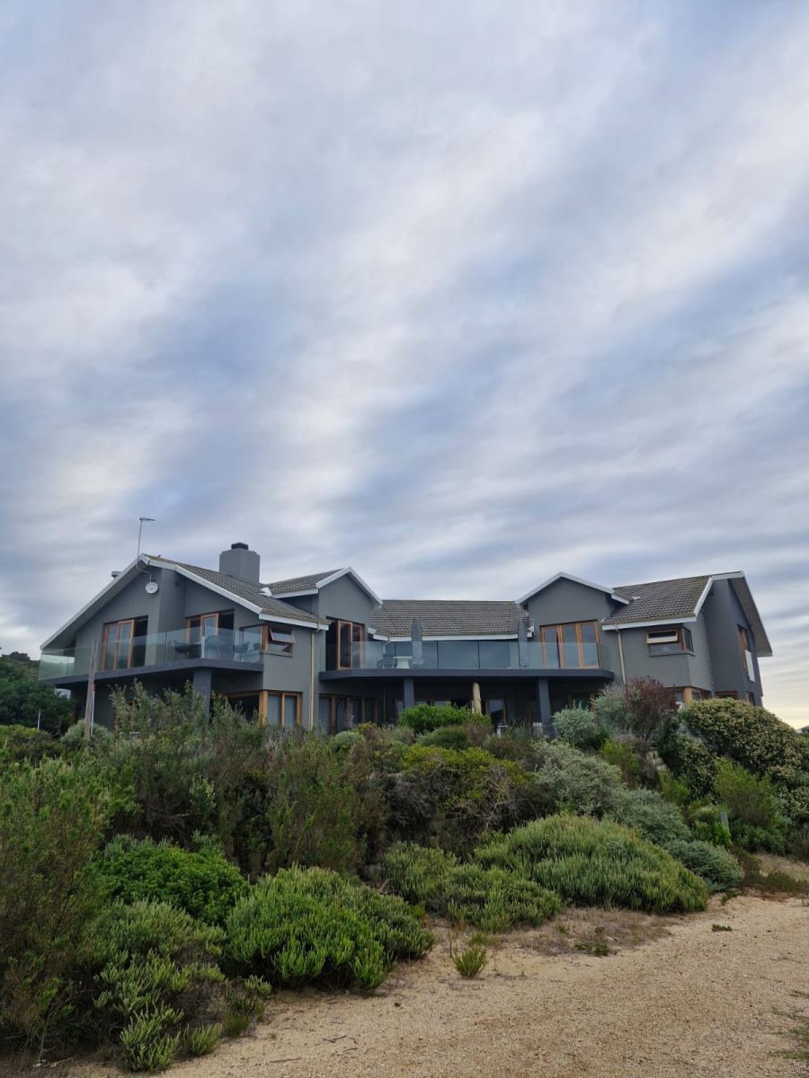 7 Bedroom Property for Sale in Moquini Coastal Estate Western Cape